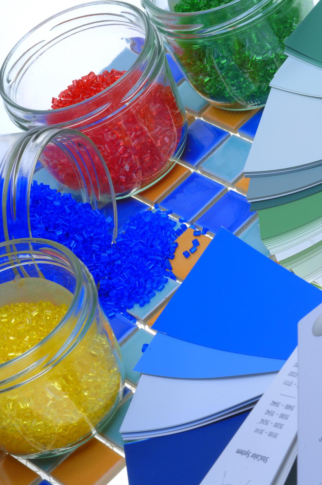 ABS, ASA, EPDM, M-ABS, Masterbatch, PA12, PA6, PA6.6, PA ABS, PBT, PBTPC, PC, PC-ABS, PE, PEEK,