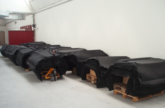 Laserschneiden von Komponenten mit Textilien