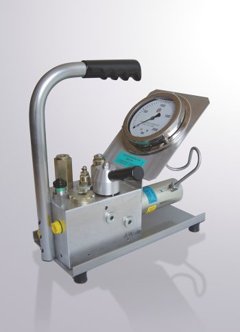 Klein aber oho - transportables Druckverstärkersystem